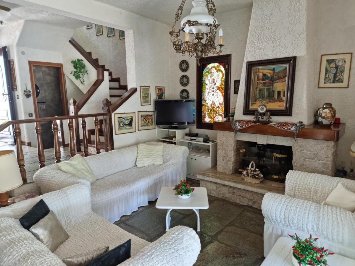 Beachfront Villa 100M From Sea For Up To 10 Guests Siviri Exterior foto